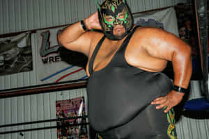 Luchador_in_ Action_at_ Wrestling_ Event Wallpaper