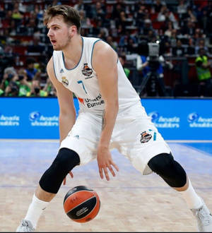 Luka Doncic Dribbling Wallpaper