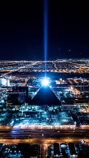 Luxor Hotel And Casino In Vegas Iphone Wallpaper