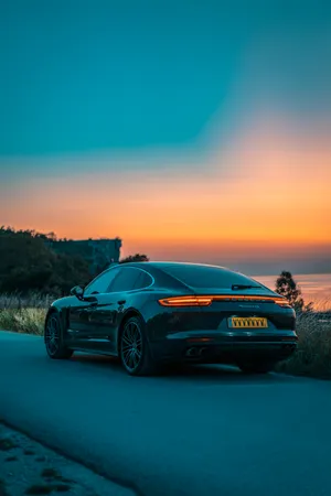 Luxury Brands Porsche Panamera Wallpaper