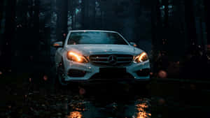 Luxury High Performance Mercedes-benz Car Wallpaper