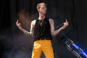 Machine Gun Kelly Dirty Finger Wallpaper