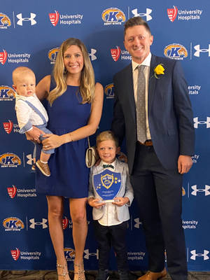 Mackenzie Hughes With Family Wallpaper