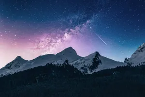 Majestic Alpine Peaks Wallpaper