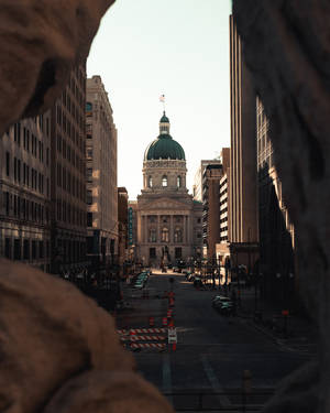 Majestic Indiana Statehouse In Indianapolis Wallpaper