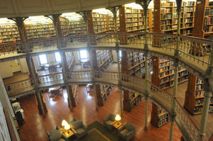 Majestic Linderman Library At Lehigh University Wallpaper