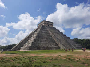 Majestic View Of Chichen Itza, Mexico Wallpaper