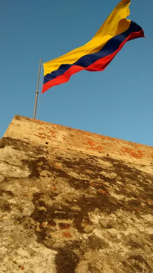 Majestic View Of The Colombian Flag Wallpaper