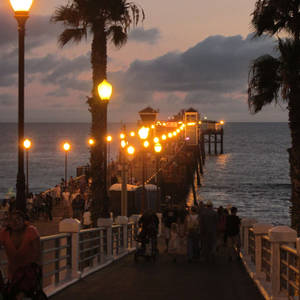 Malibu Port With Tourists Wallpaper