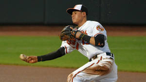 Manny Machado Baseball Catch Wallpaper