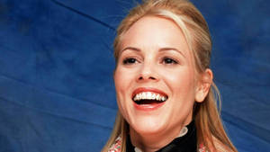 Maria Bello Gorgeous Smile Wallpaper