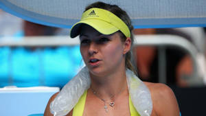 Maria Kirilenko Ice Pack Wallpaper