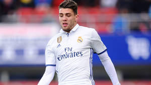 Mateo Kovacic White Blue Jersey Wallpaper