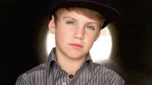 Mattyb With Black Hat Wallpaper