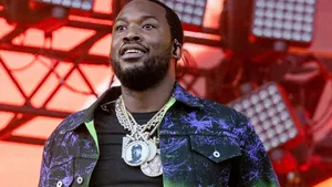 Meek Mill Smiling At Fans Wallpaper