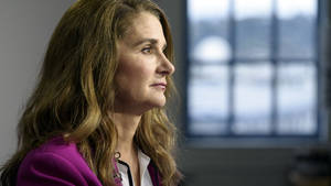 Melinda French Gates Side View Stolen Shot Wallpaper