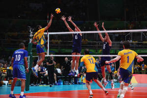 Men's Indoor Volleyball Wallpaper