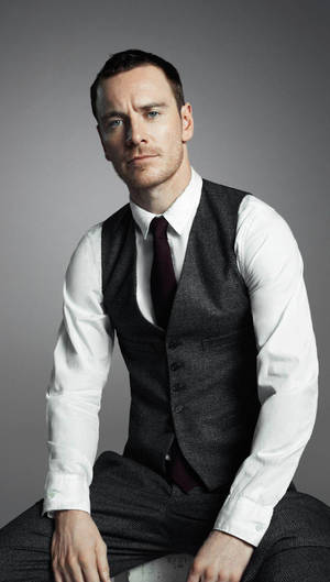 Michael Fassbender In Vest Wallpaper