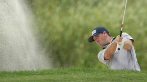 Michael Thompson Intense Golfing Wallpaper