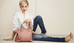 Michelle Williams Louis Vuitton Lockit Bag Wallpaper