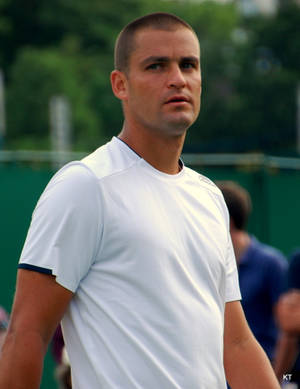 Mikhail Youzhny In Action Wallpaper