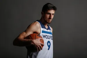 Minnesota Timberwolves Leandro Bolmaro Portrait Wallpaper