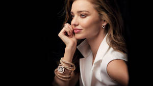 Miranda Kerr White Collar Sleeveless Wallpaper