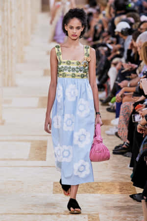 Miu Miu Spring Summer 2020 Look Wallpaper