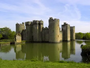 Moated Bodiam Castle In England With Reflection Wallpaper