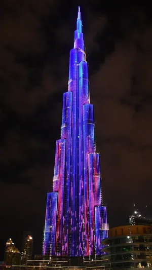 Modern Iphone Burj Khalifa Dubai Wallpaper