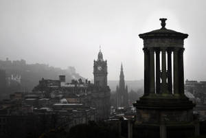 Monochromatic Edinburgh City And The Castle Wallpaper