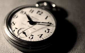 Monochrome Classic Pocket Watch Wallpaper