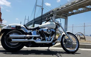 Motorcycle Under Yokohama Bridge Wallpaper