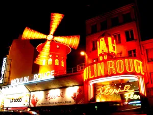 Moulin Rouge Nighttime Glow Wallpaper