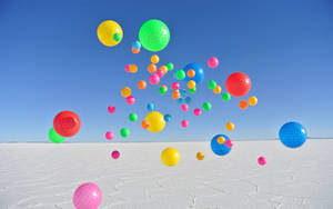 Moving Desktop Colorful Balloons Wallpaper