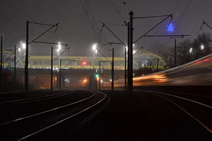 Moving Desktop Rails Wallpaper