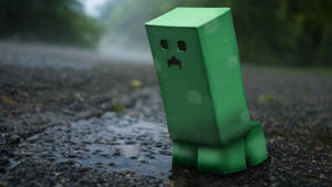 Moving Minecraft Sad Creeper Wallpaper