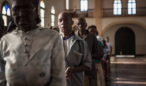 Mozambique Church Goers Wallpaper