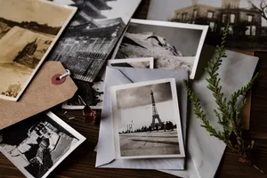 Museum Of Old Photographs Wallpaper