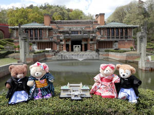 Nagoya Meiji Mura Museum Bears Wallpaper