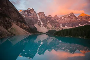 Nature's Beauty - Majestic Mountain And Reflections Wallpaper