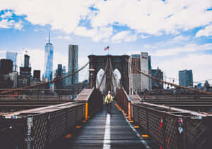 New York City 4k Ultra Hd Person In Bridge Wallpaper