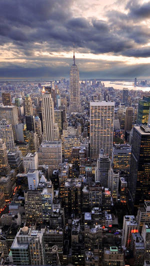 New York City Skyline On A Cloudy Day Wallpaper