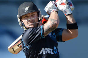 New Zealand Cricket Batter Brendon Mccullum Wallpaper