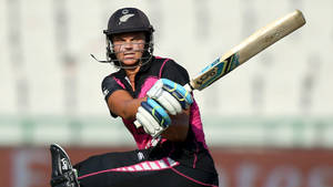 New Zealand Cricket Player Suzie Bates Wallpaper