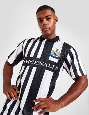 Newcastle United Fc Jersey Uniform Wallpaper