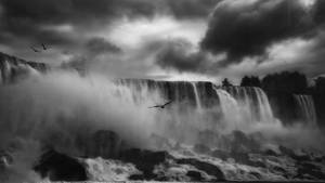 Niagara Falls Monochrome Filter Wallpaper