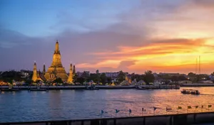 Nicest View Of Wat Arun Wallpaper