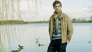 Nicholas Hoult In The Lake Wallpaper