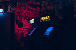 Night Aesthetic Vintage Arcade Wallpaper